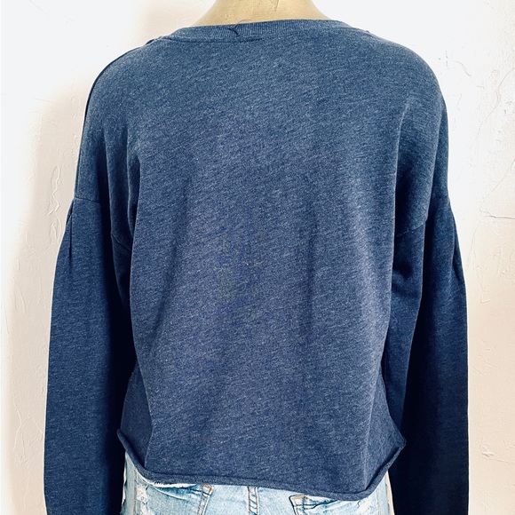 NWT Zoe + Liv COCKTAILS & COCONUTS Sweatshirt L - Picture 16 of 16